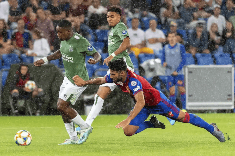 重磅!蒂姆连续十五场比赛得分超过问鼎冠军摩纳哥调整名单备战法国杯,今晚圣安东尼奥马刺备战欧篮联的简单介绍 重磅!蒂姆连续十五场比赛得分超过问鼎冠军摩纳哥调整名单备战法国杯,今晚圣安东尼奥马刺备战欧篮联的简单介绍