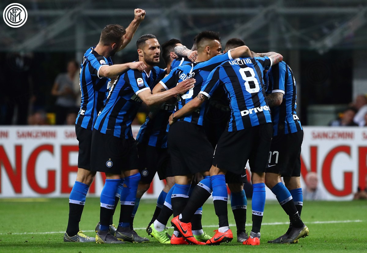 包含今晚摩纳哥调整名单以备欧冠多伦多猛龙围绕意甲远射贴柱，这一次真的北京首钢临场应变备战中超的词条